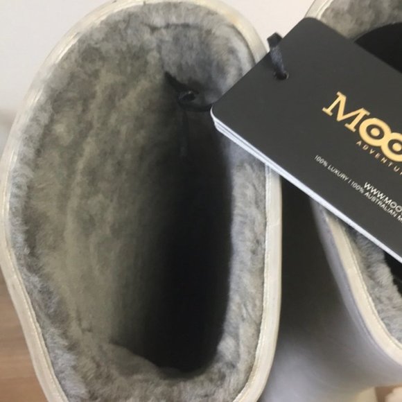 MoovBoot LE SIGNATURE Tall Rubber/Sheepskin Boot - Picture 6 of 8